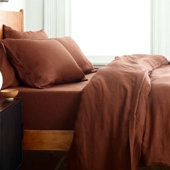 NWOT Quince European Twin Linen Duvet Cover Set with Standard Sham in Bordeaux - Picture 4 of 5